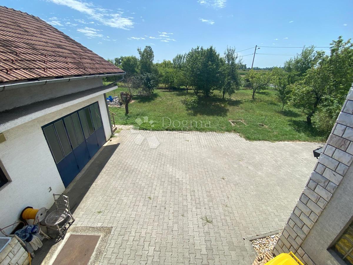 Hiša Donji Čehi, Novi Zagreb - Zapad, 214m2