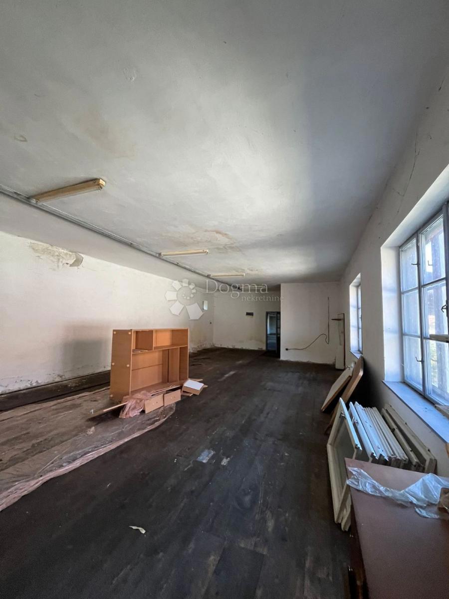 Hiša Beli Manastir, 583,80m2