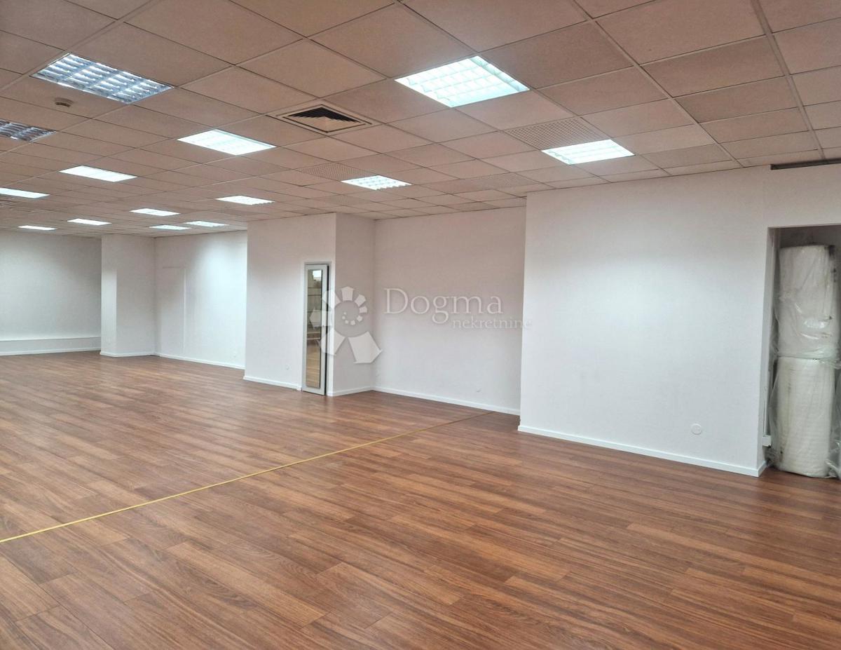 Poslovni prostor Centar, Rijeka, 200m2