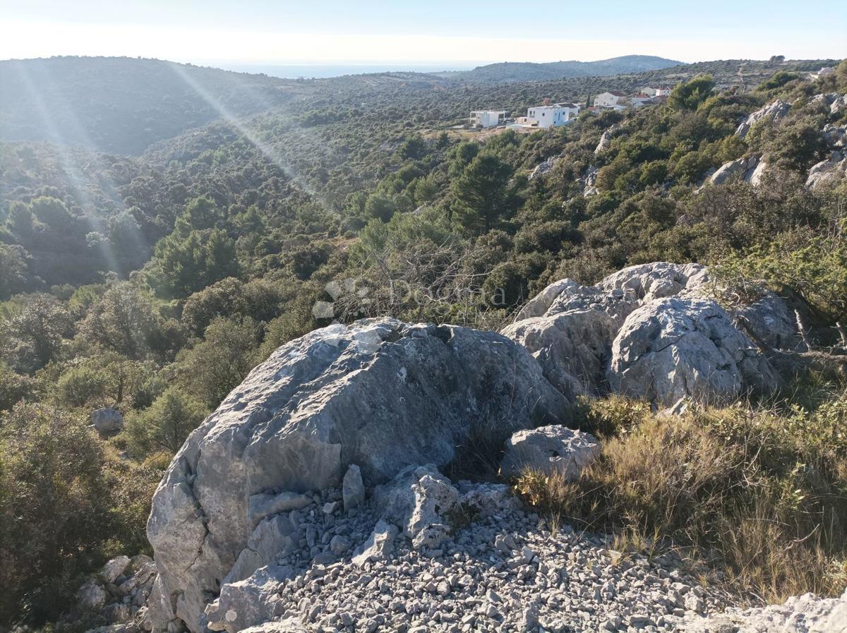 Kmetijsko zemljišče Vinišće, Marina, 1.358m2