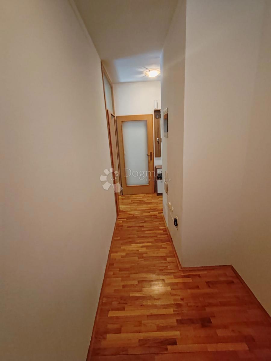 Stanovanje Centar, Varaždin, 76,63m2