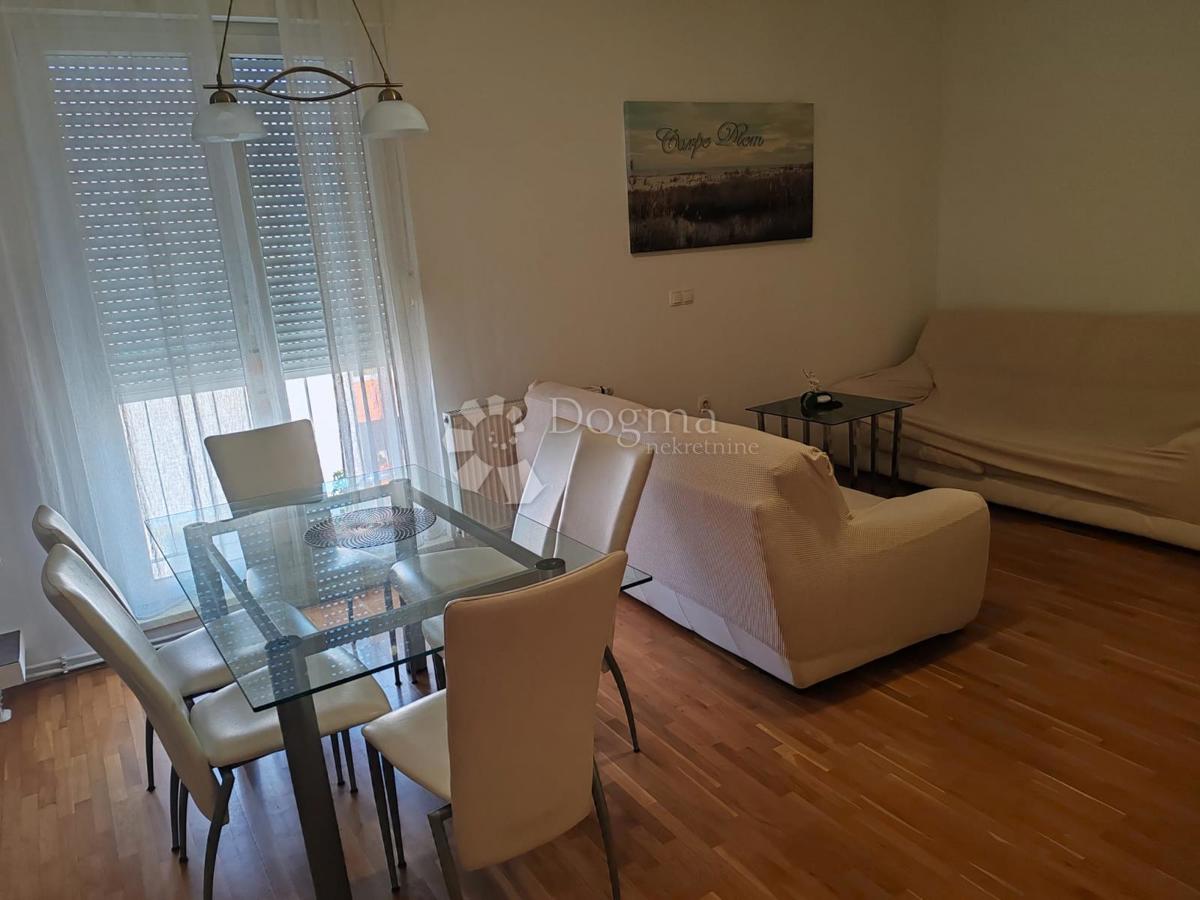 Stanovanje Centar, Varaždin, 76,63m2