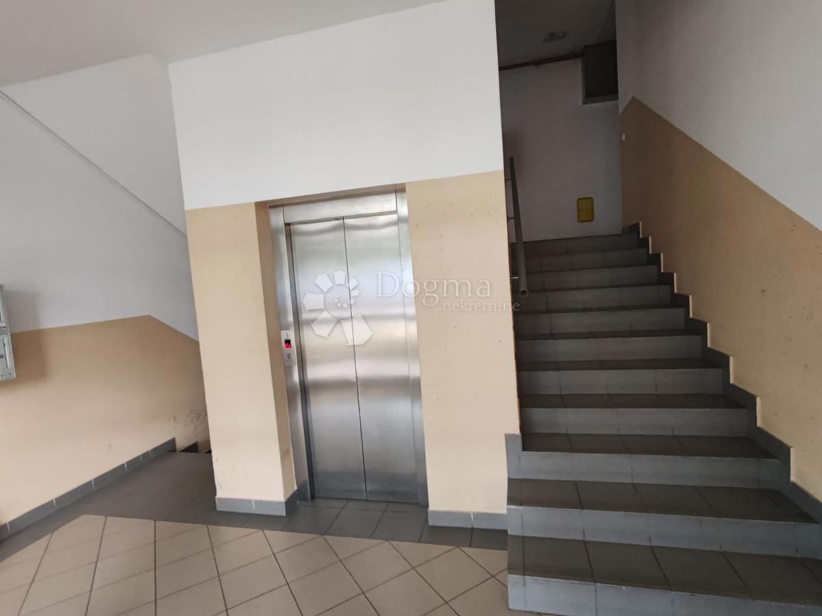 Stanovanje Centar, Varaždin, 76,63m2