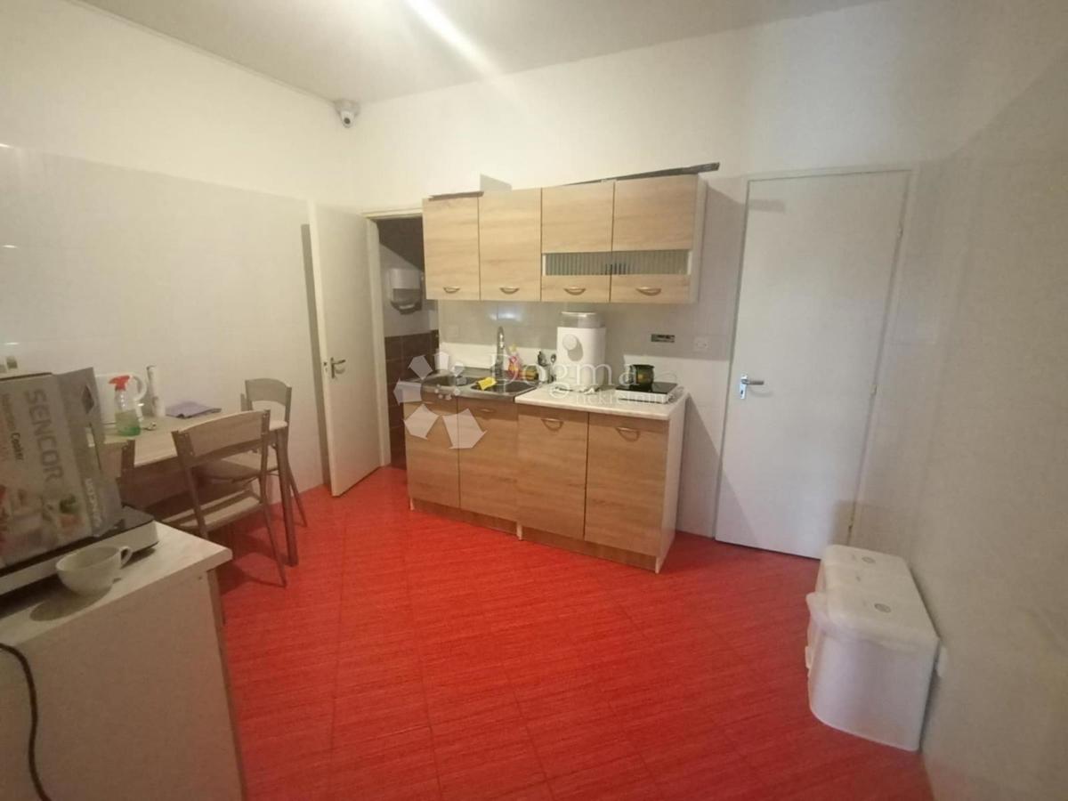Hiša Centar, Virovitica, 307m2