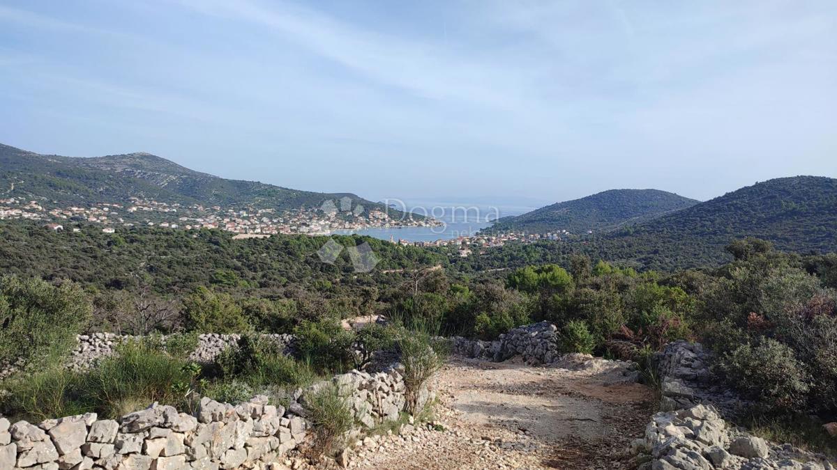 Zazidljivo zemljišče Vinišće, Marina, 368m2