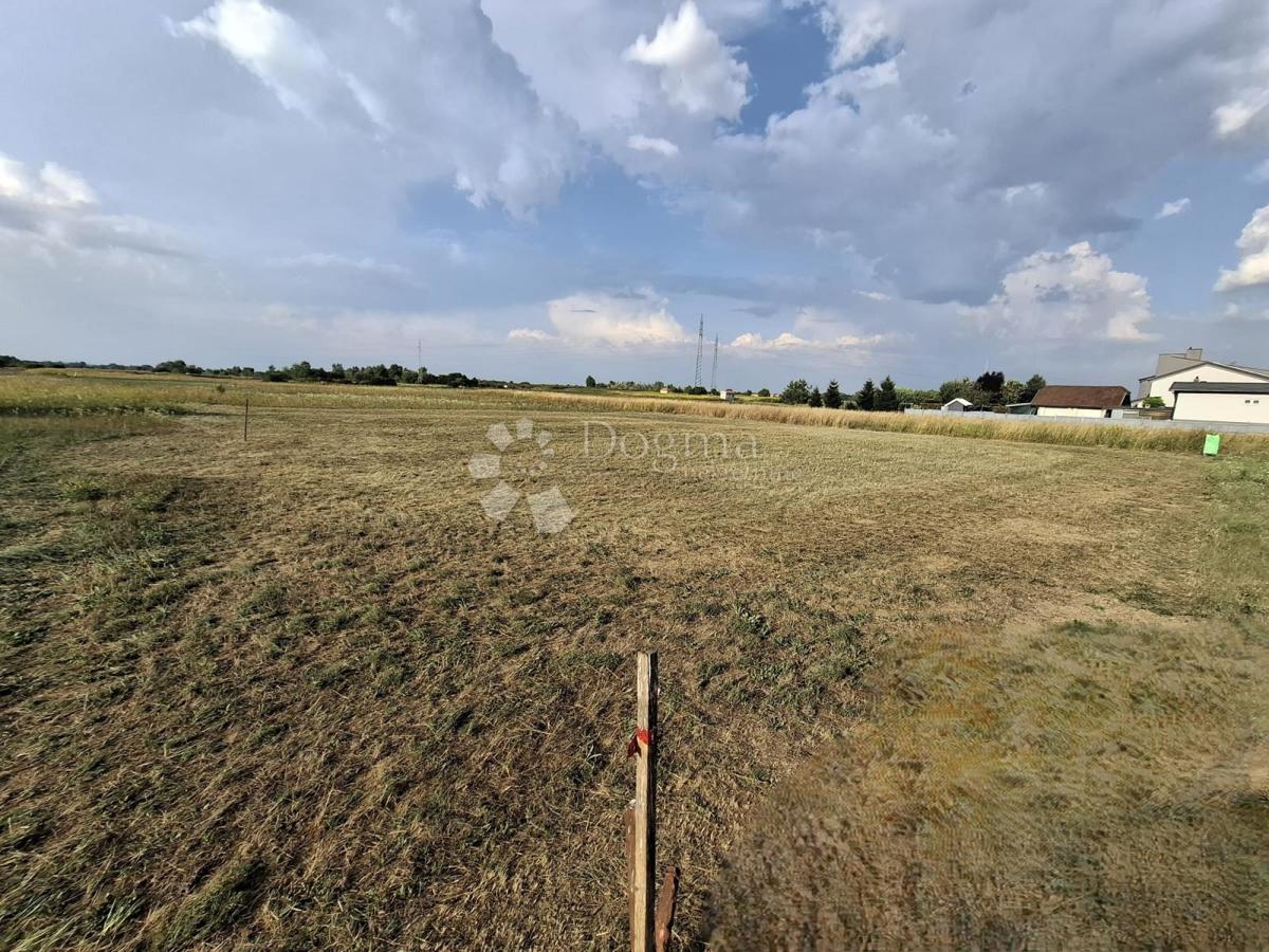 Zazidljivo zemljišče Hrašćica, Varaždin - Okolica, 1.319m2