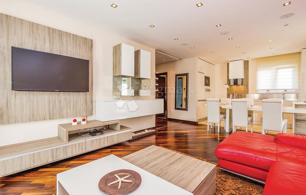 Apartma Crikvenica, 90m2