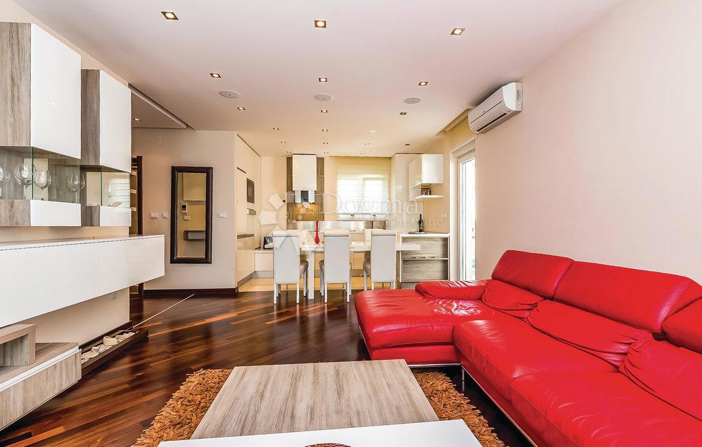 Apartma Crikvenica, 90m2