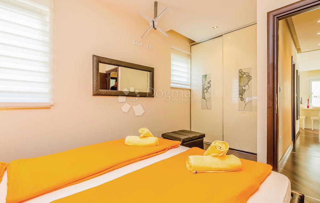 Apartma Crikvenica, 90m2