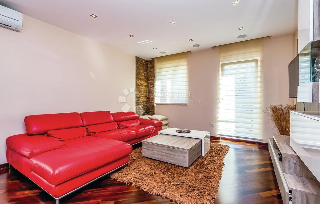 Apartma Crikvenica, 90m2