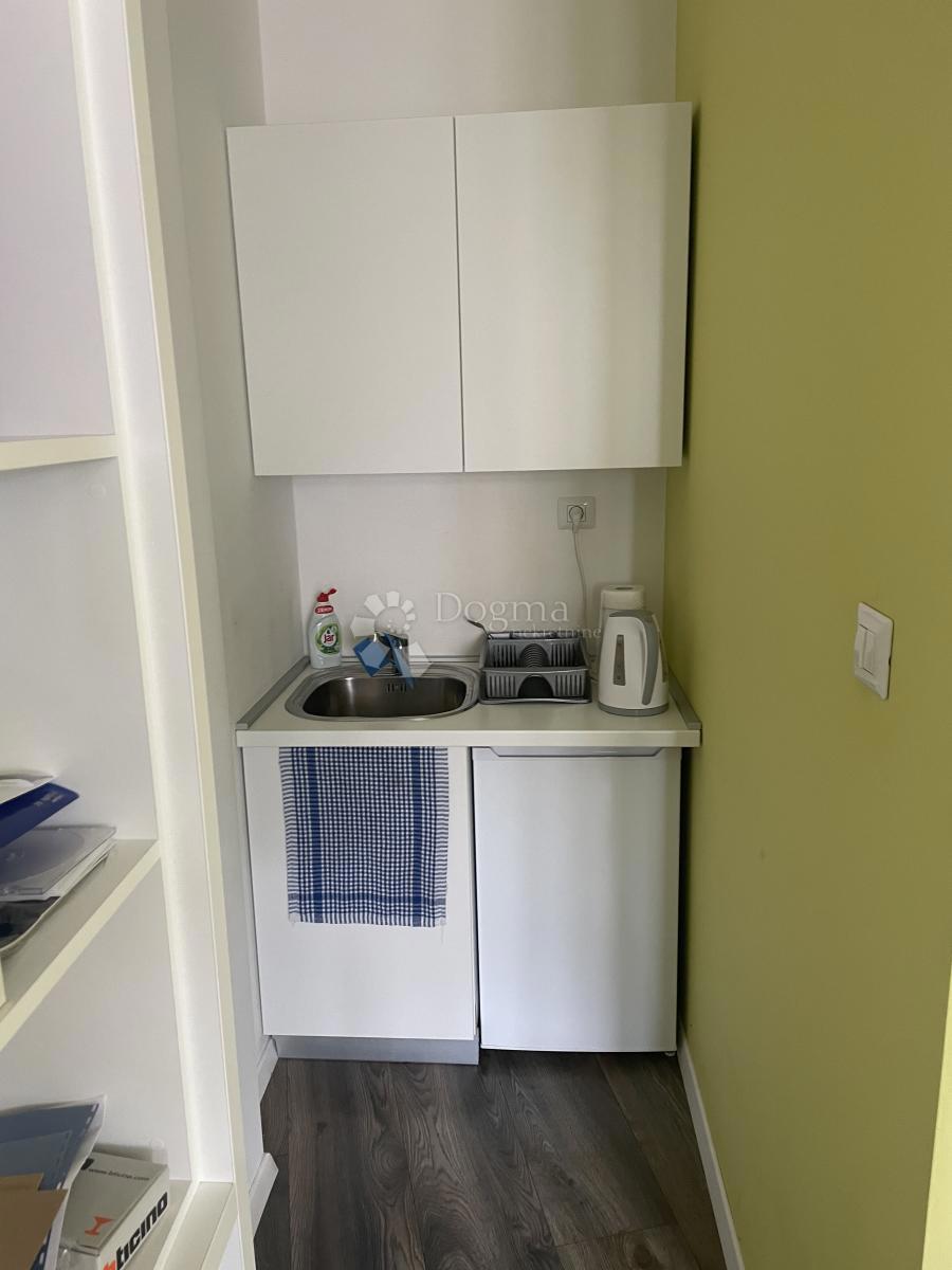 Poslovni prostor Krnjevo, Rijeka, 48,32m2