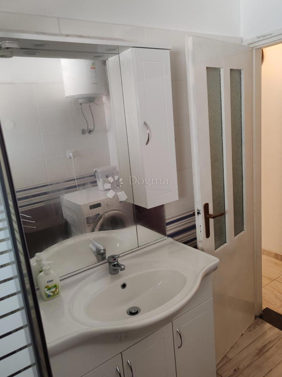 Hiša Tinjan, 332m2