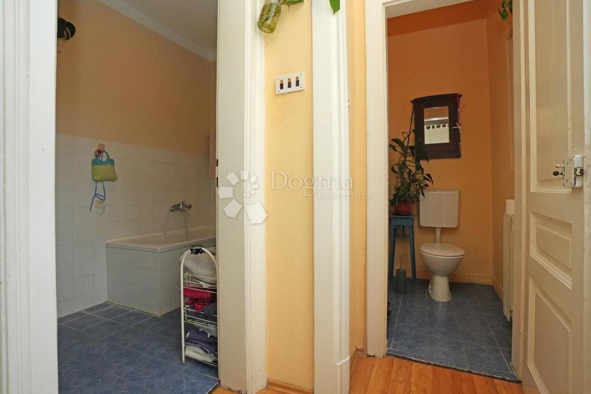 Fenomenalen apartma v centru Pule