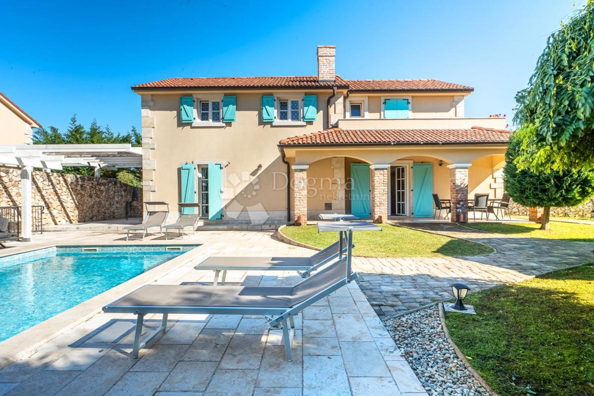 Hiša Dobrinj, 180m2