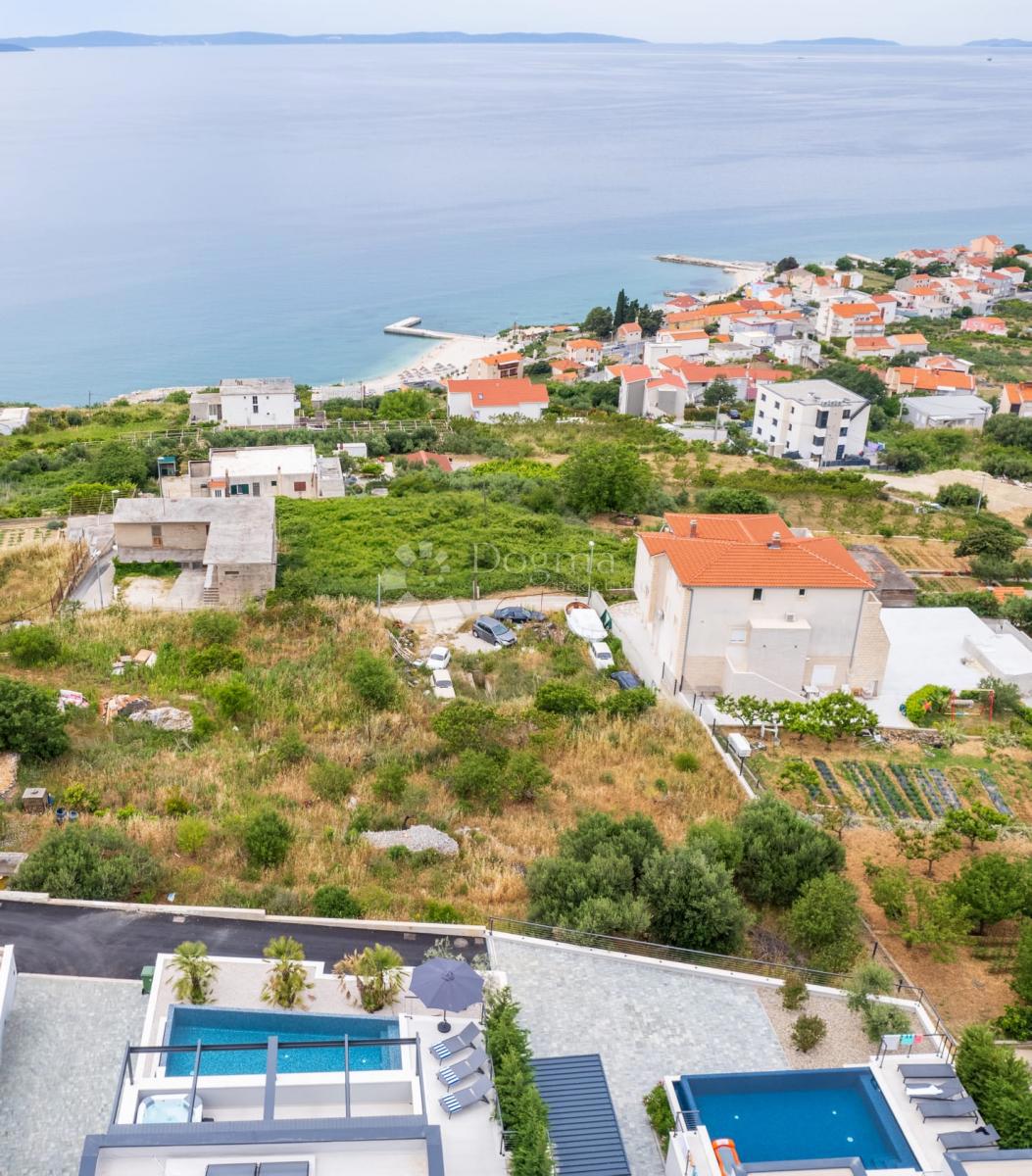 Hiša Podstrana, 243,70m2