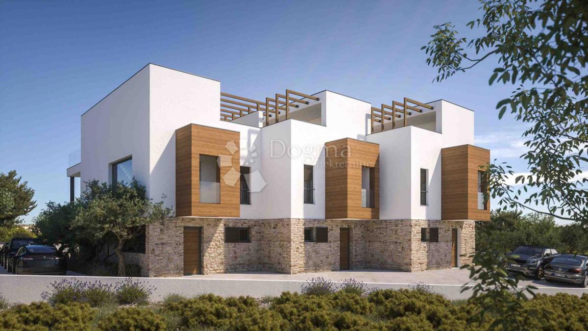 Stanovanje Tribunj, 210m2