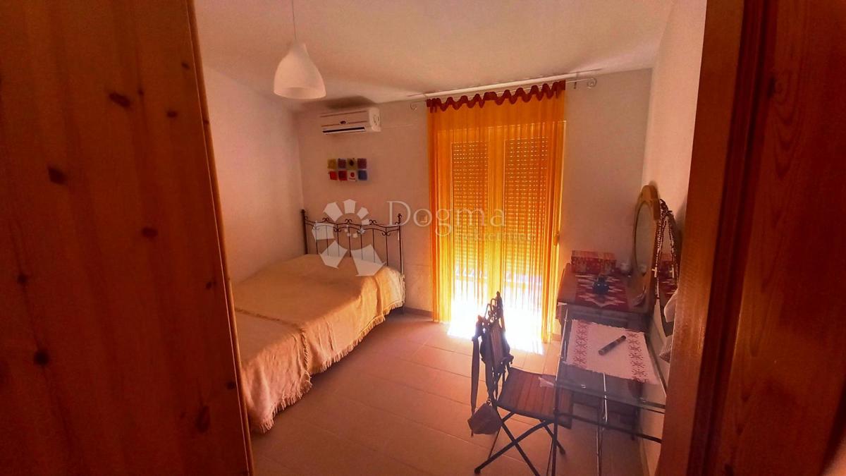 Stanovanje Makarska, 70m2