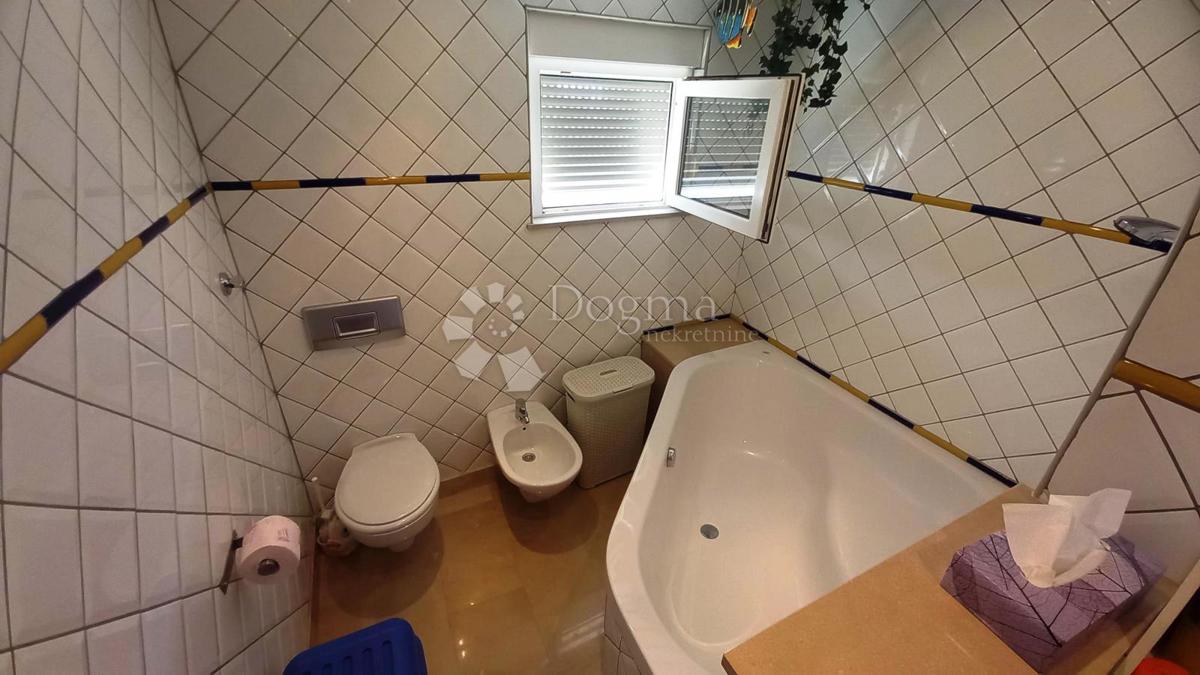 Stanovanje Makarska, 70m2