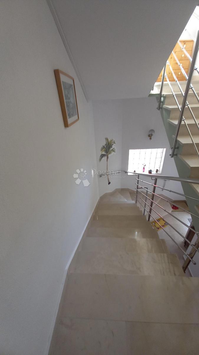 Stanovanje Makarska, 70m2