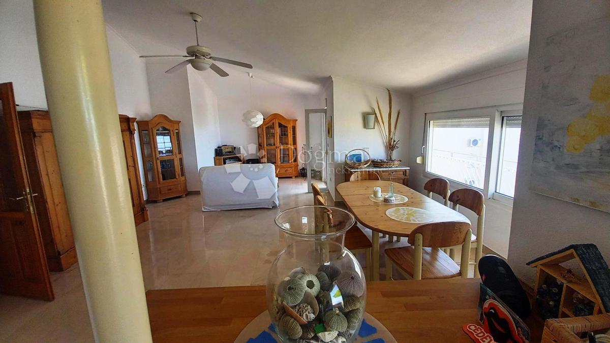 Stanovanje Makarska, 70m2