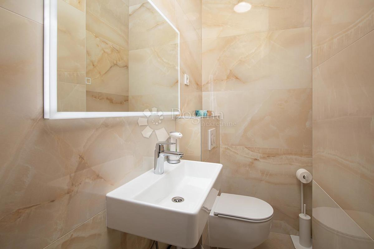 Popolnoma prenovljeno stanovanje s pogledom na Areno!