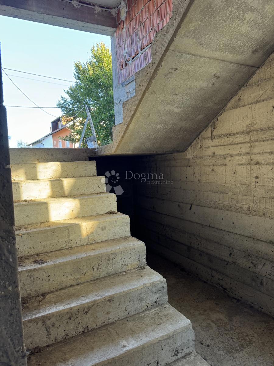 Hiša Brckovljani, 337,35m2