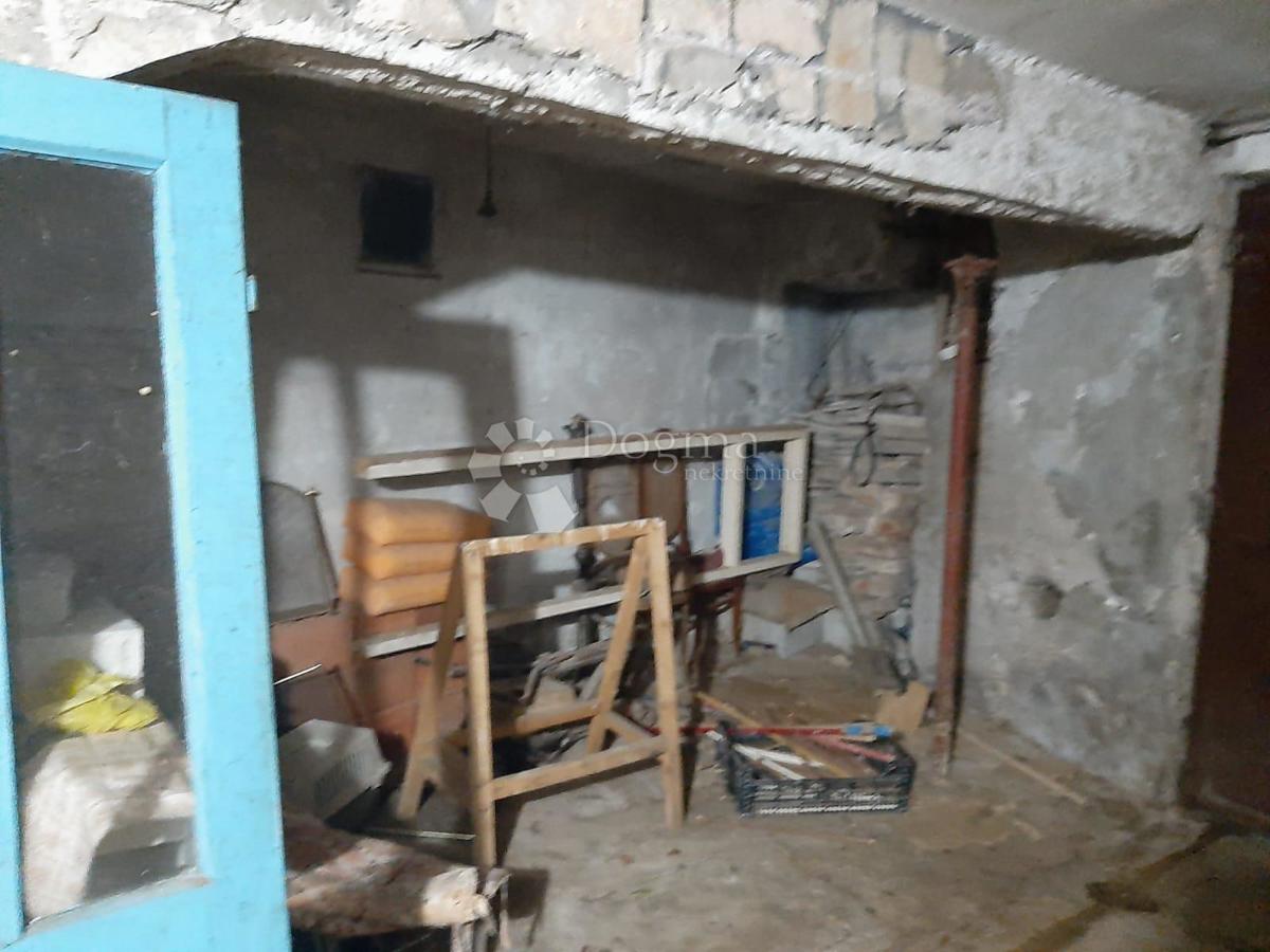 Hiša Vela Luka, 176m2