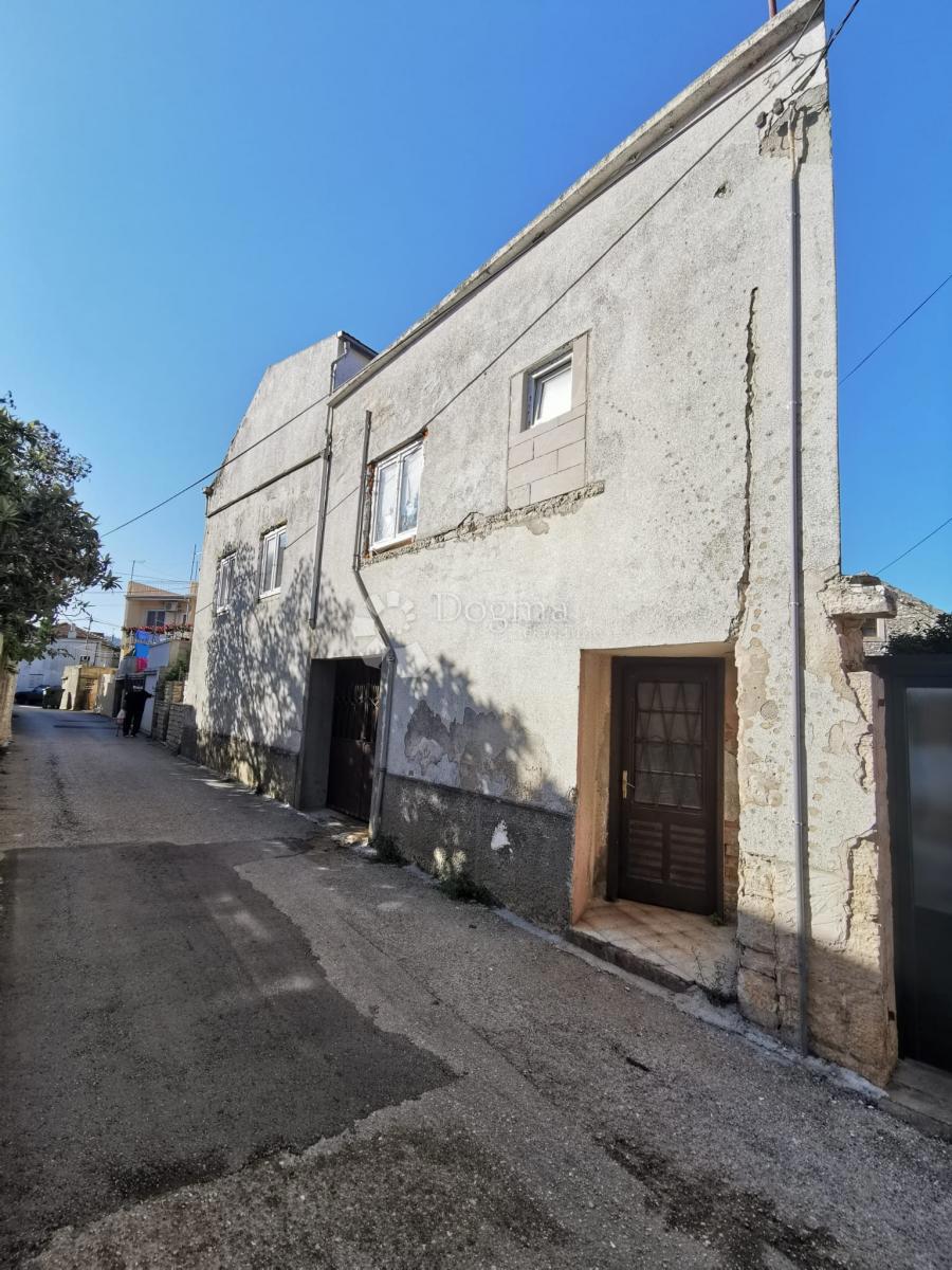 Hiša Vela Luka, 176m2