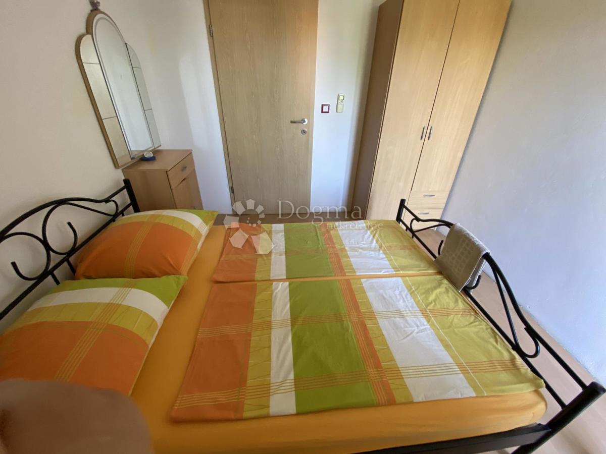 Hiša Maslenica, Jasenice, 323m2