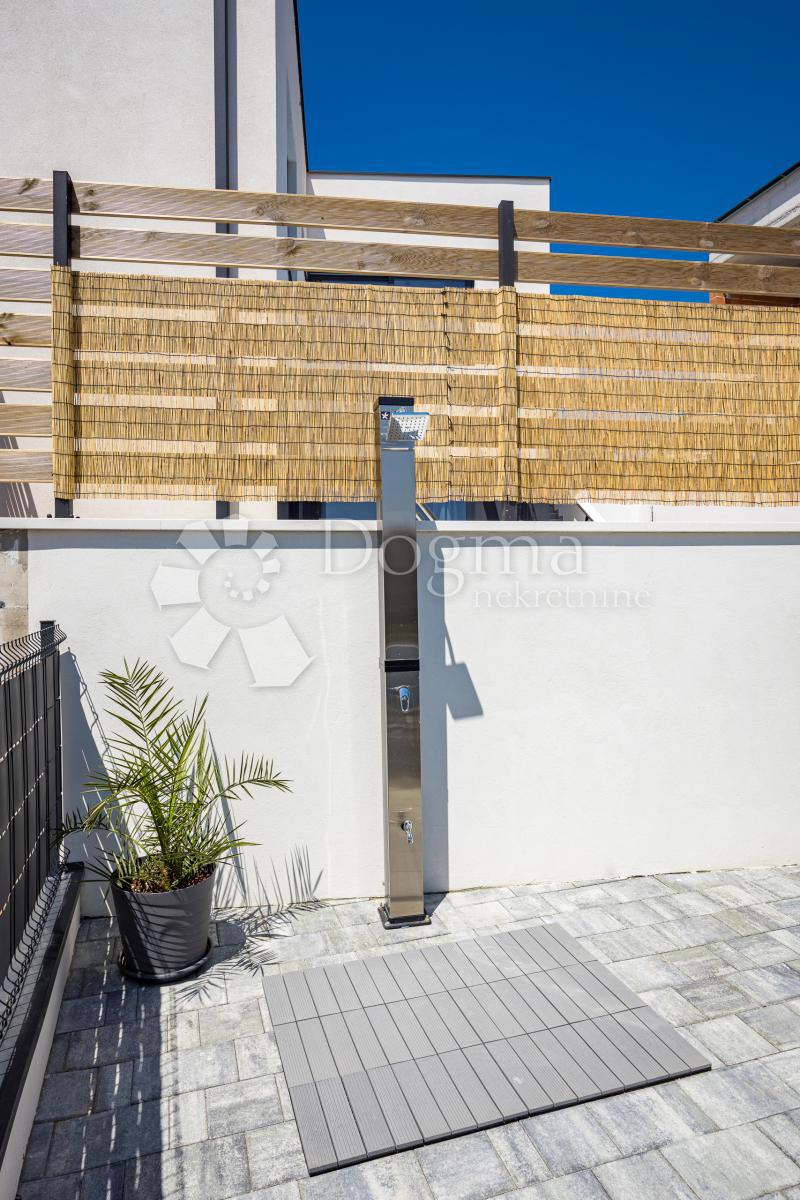 Hiša Medulin, 360m2