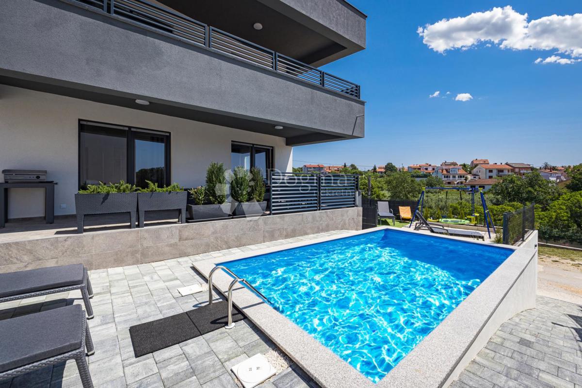 Hiša Medulin, 360m2