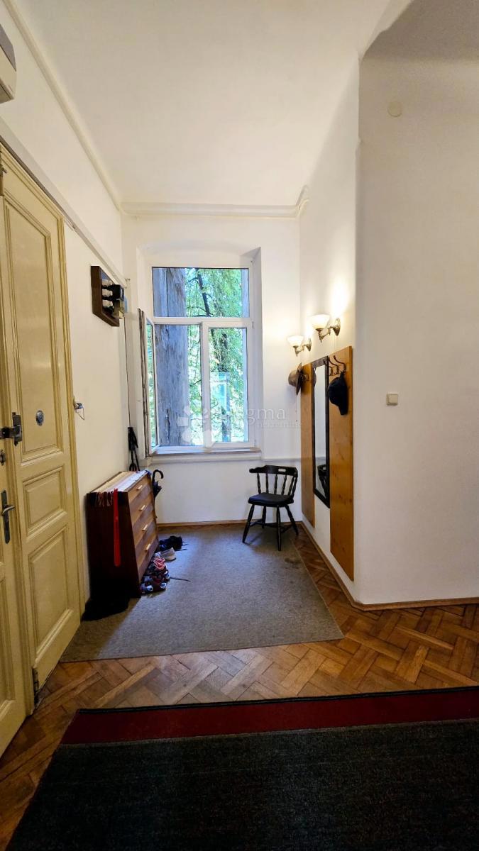 Stanovanje Donji grad, Donji Grad, 184,71m2