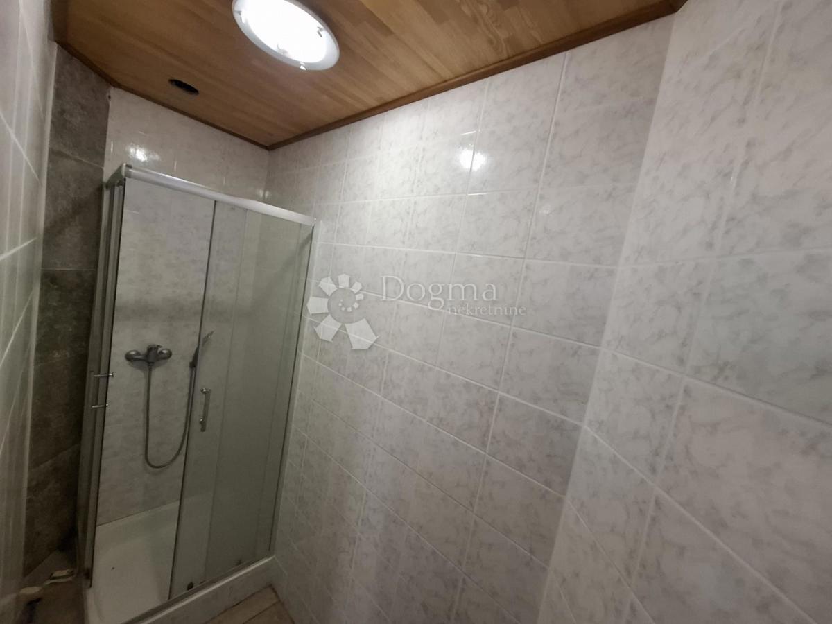 Hiša Harmica, Brdovec, 600m2
