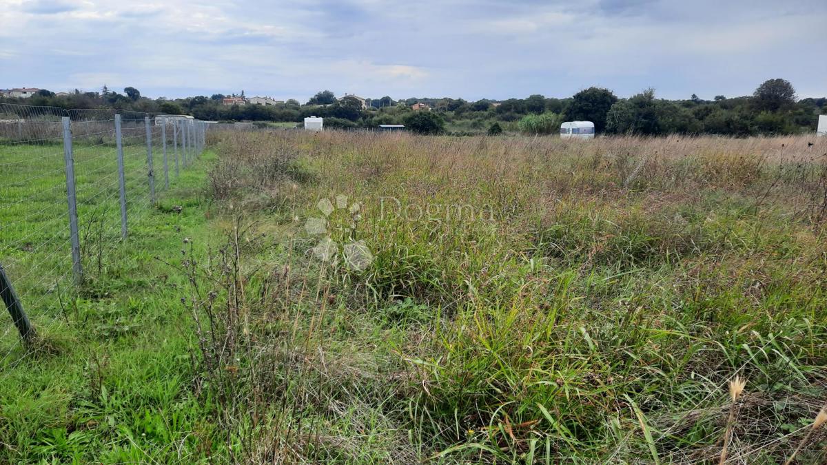 Kmetijsko zemljišče Jadreški, Ližnjan, 500m2