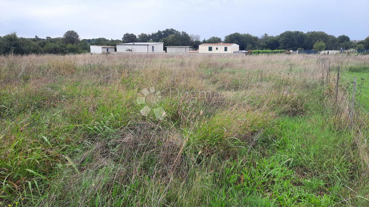 Kmetijsko zemljišče Jadreški, Ližnjan, 500m2