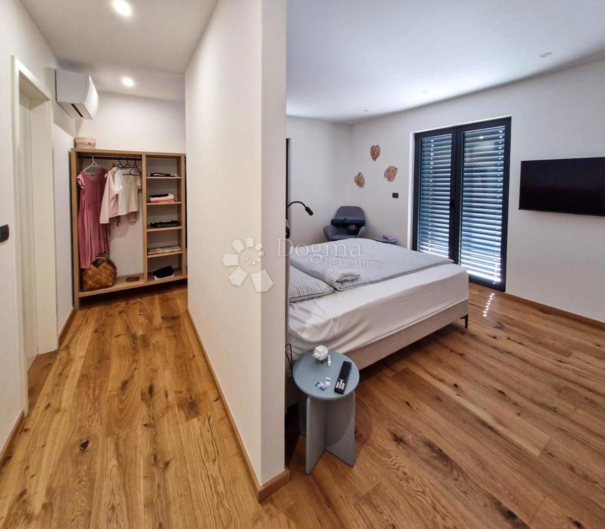 Hiša Umag, 190m2