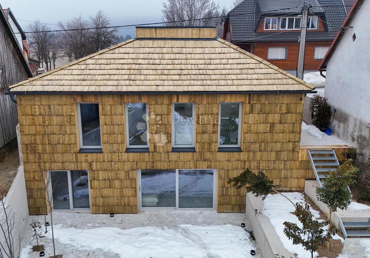 Hiša Ravna Gora, 144m2