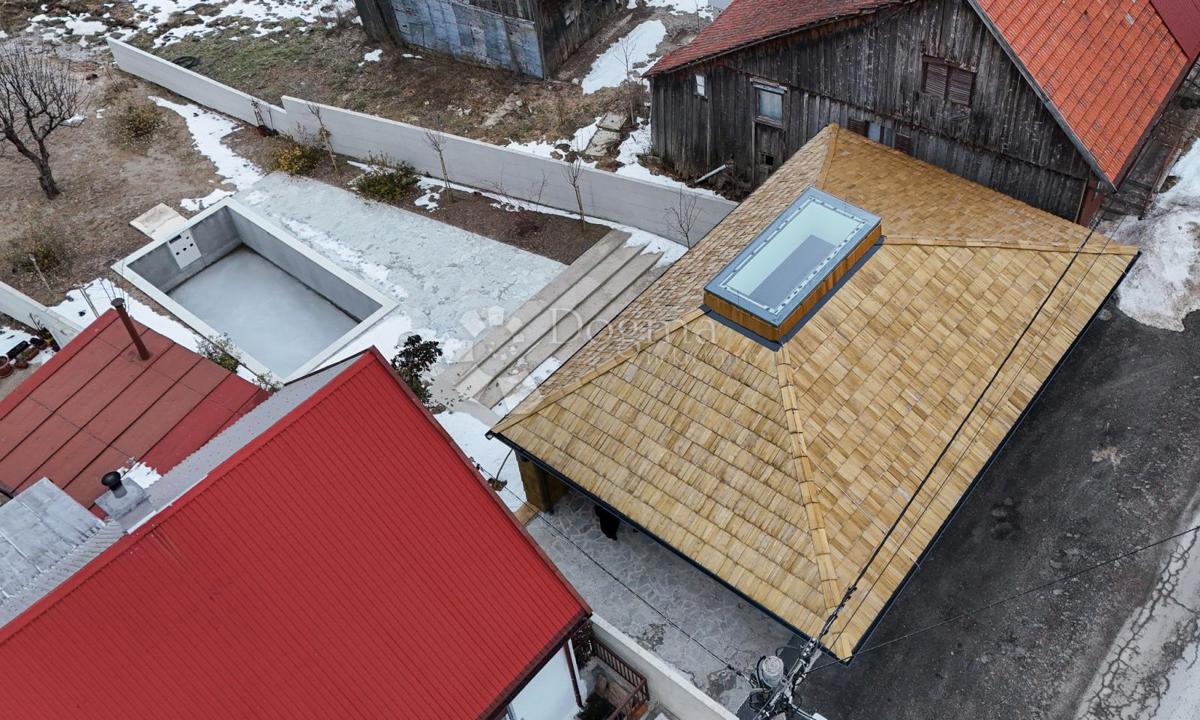 Hiša Ravna Gora, 144m2