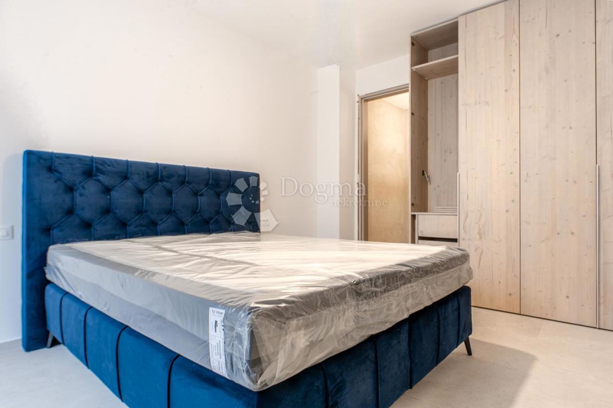 Hiša Ravna Gora, 144m2