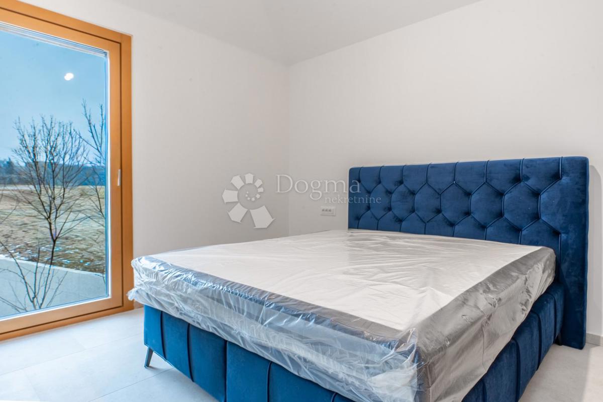 Hiša Ravna Gora, 144m2