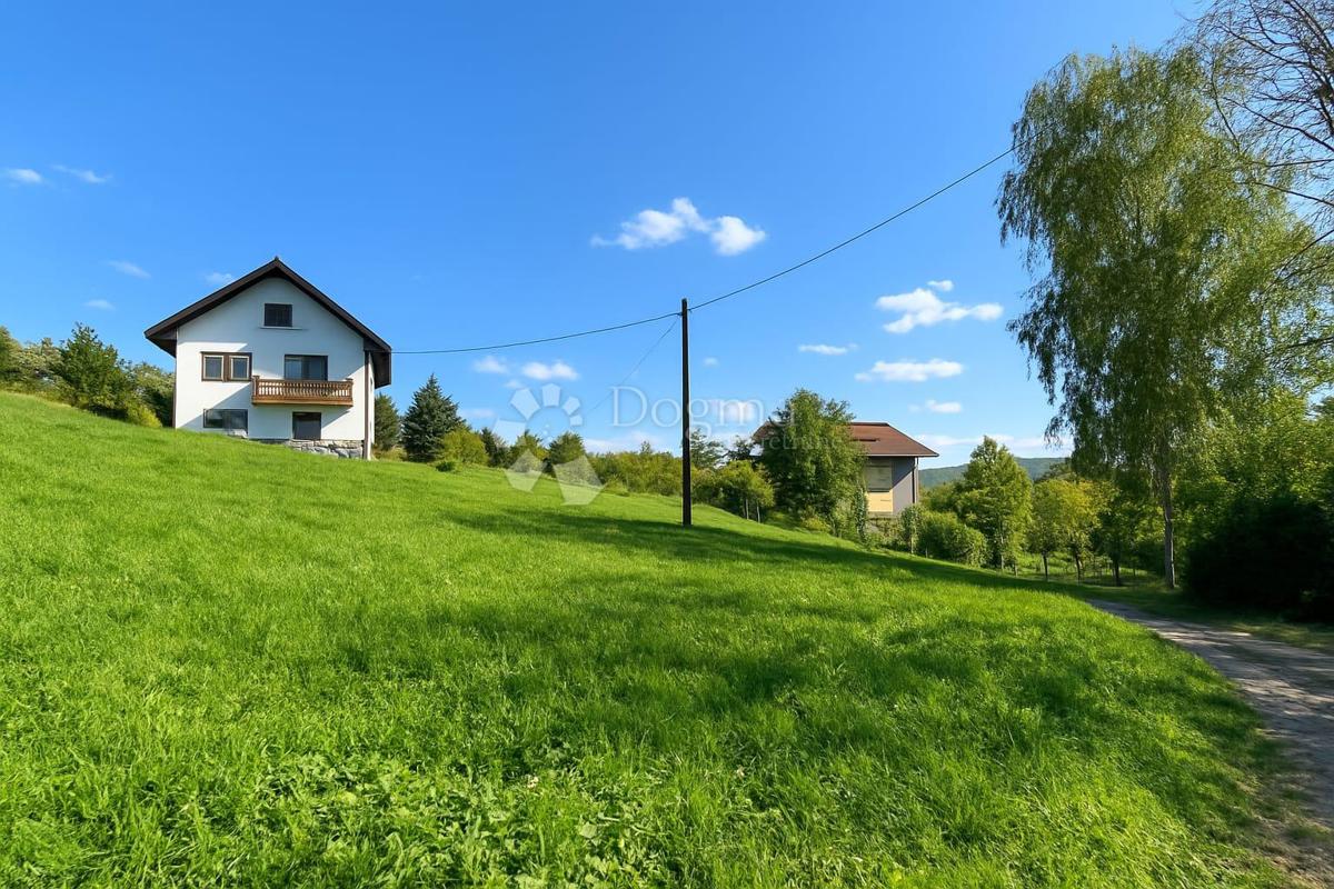 Zazidljivo zemljišče Harmica, Brdovec, 2.215m2