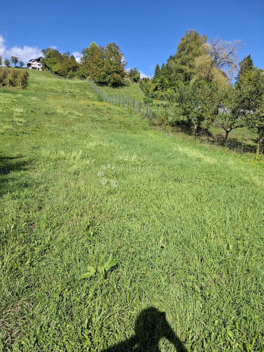 Zazidljivo zemljišče Harmica, Brdovec, 2.215m2