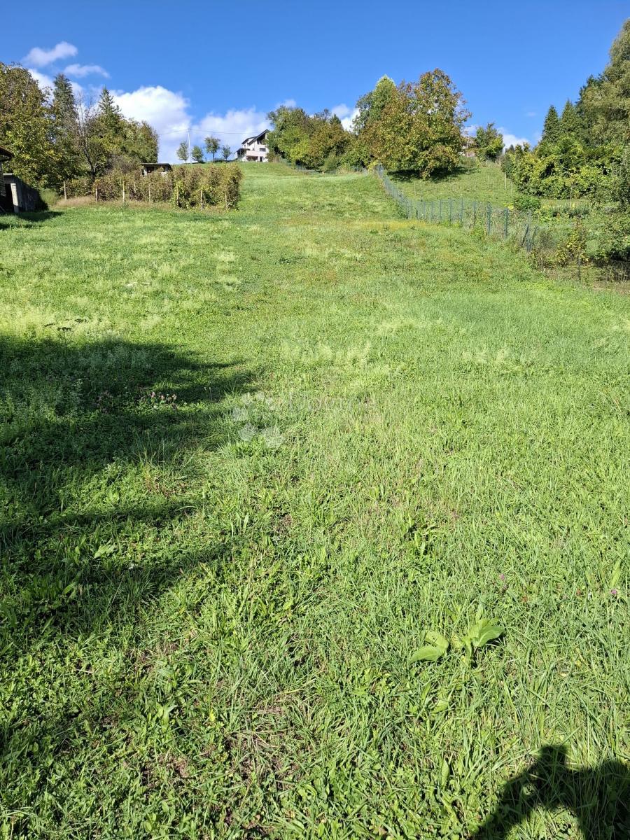 Zazidljivo zemljišče Harmica, Brdovec, 2.215m2