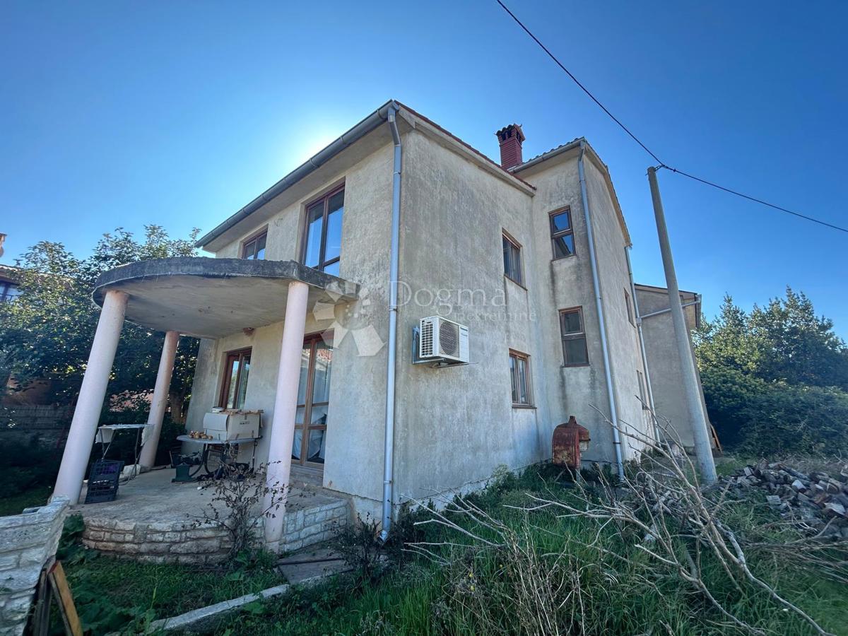 Hiša Pomer, Medulin, 285,50m2