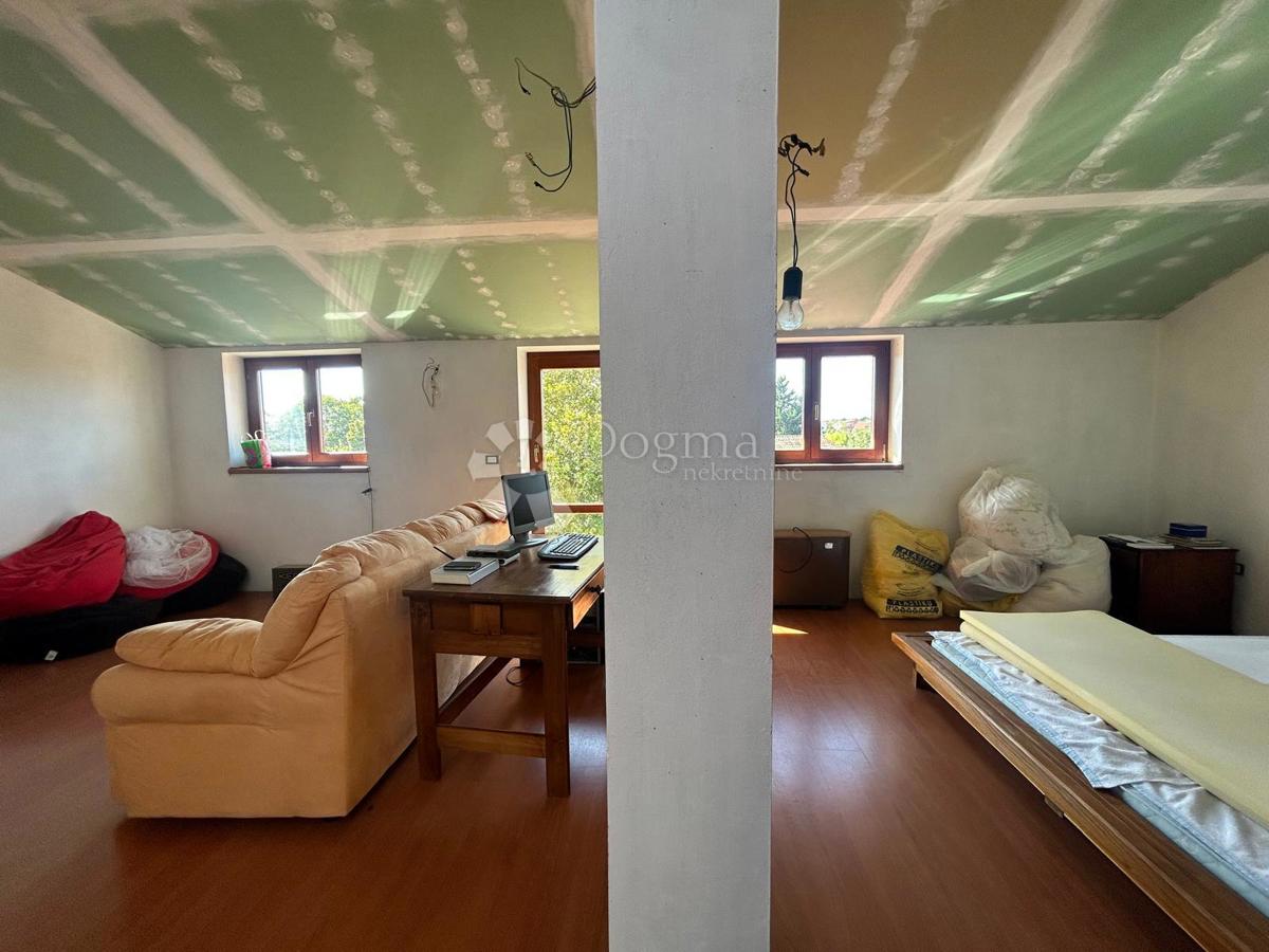 Hiša Pomer, Medulin, 285,50m2