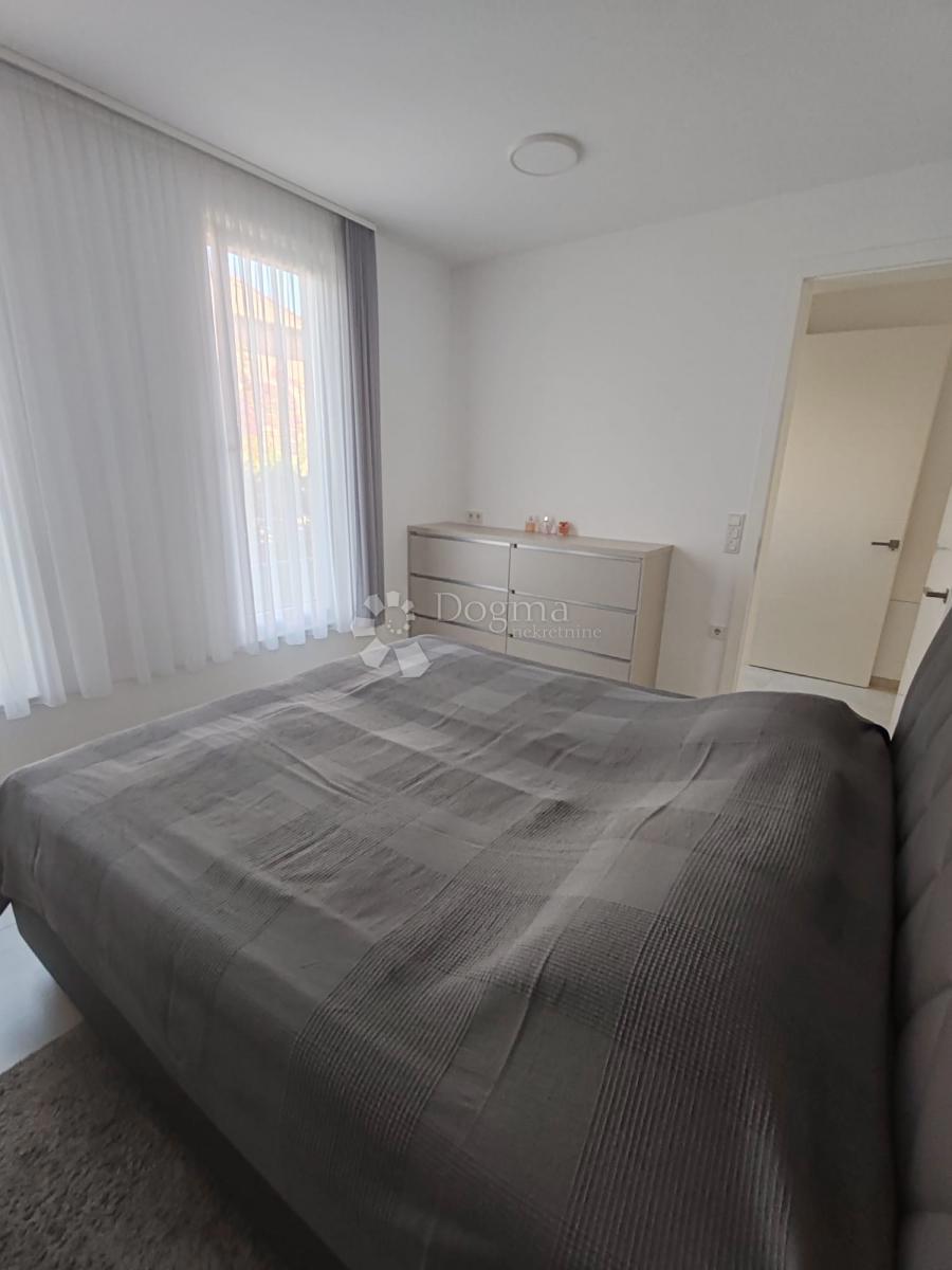 Hiša Vodice, 139m2