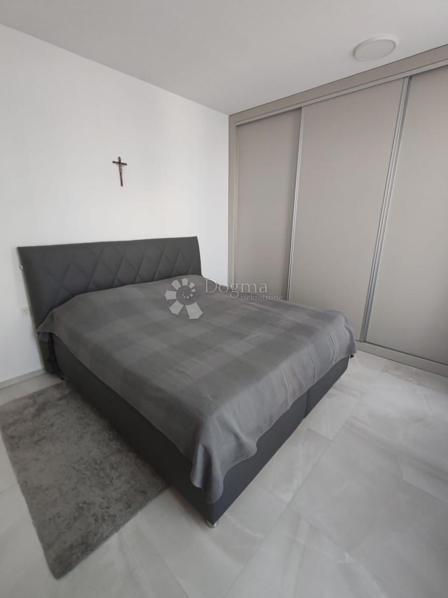 Hiša Vodice, 139m2
