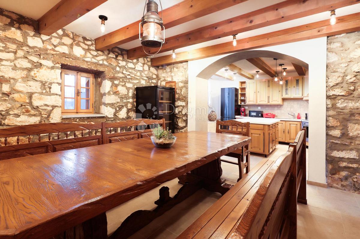 Hiša Molat, Zadar - Okolica, 280m2