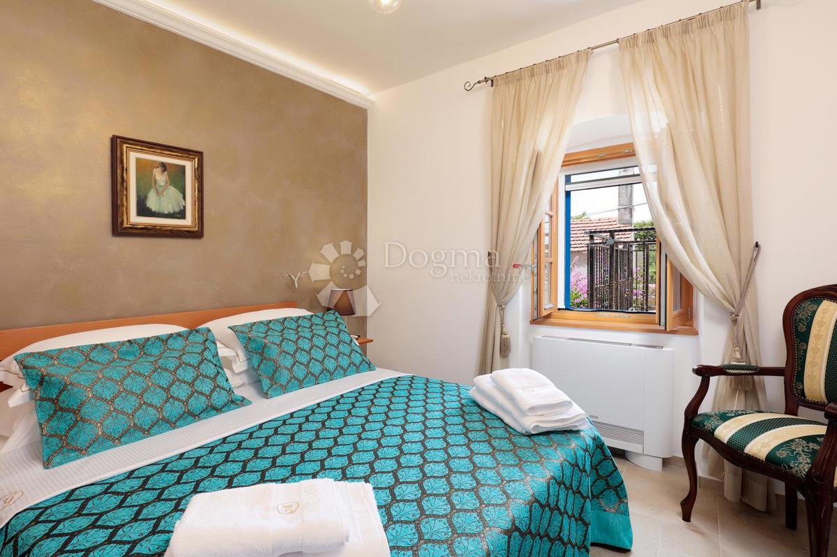 Hiša Molat, Zadar - Okolica, 280m2