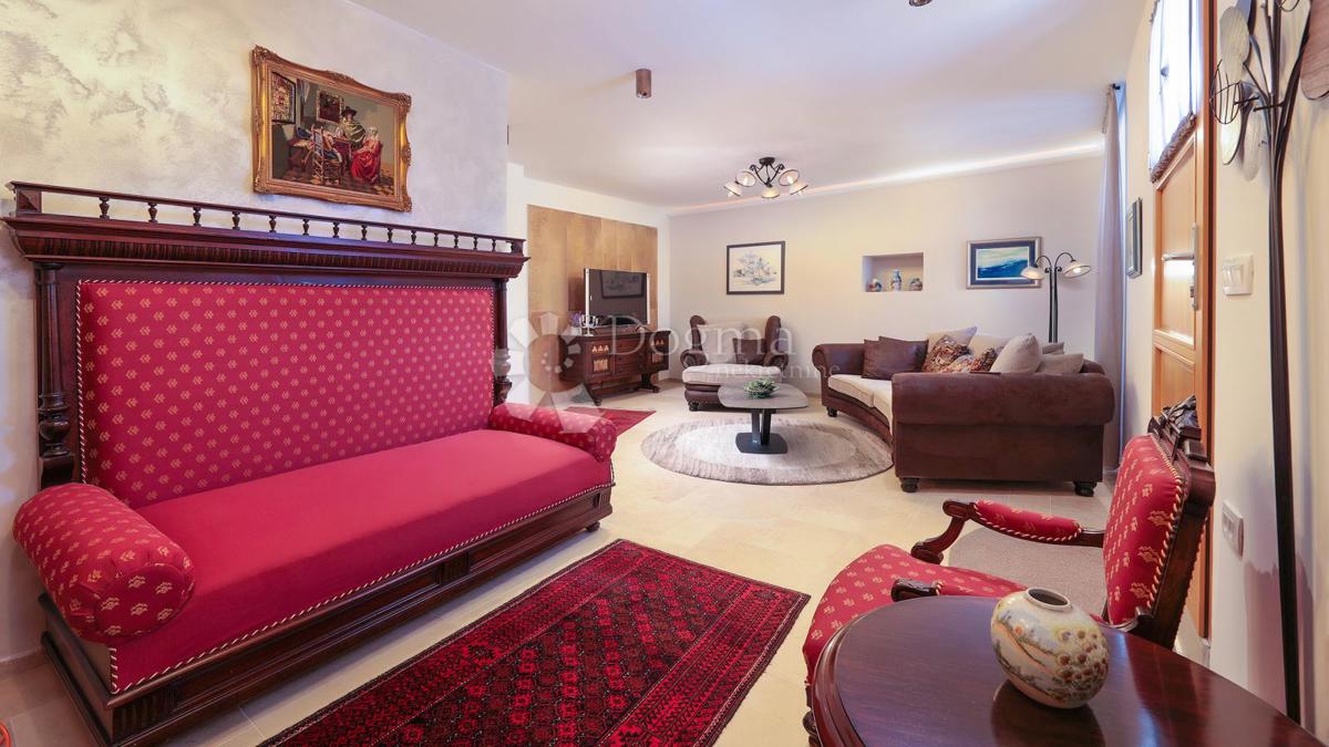 Hiša Molat, Zadar - Okolica, 280m2